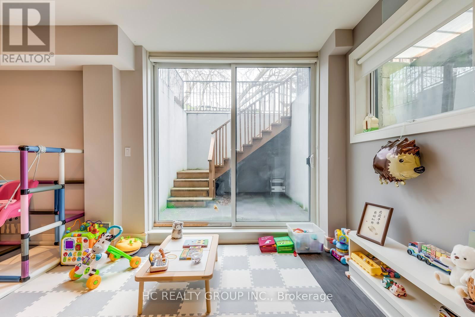 18 ASH CRESCENT Image 33
