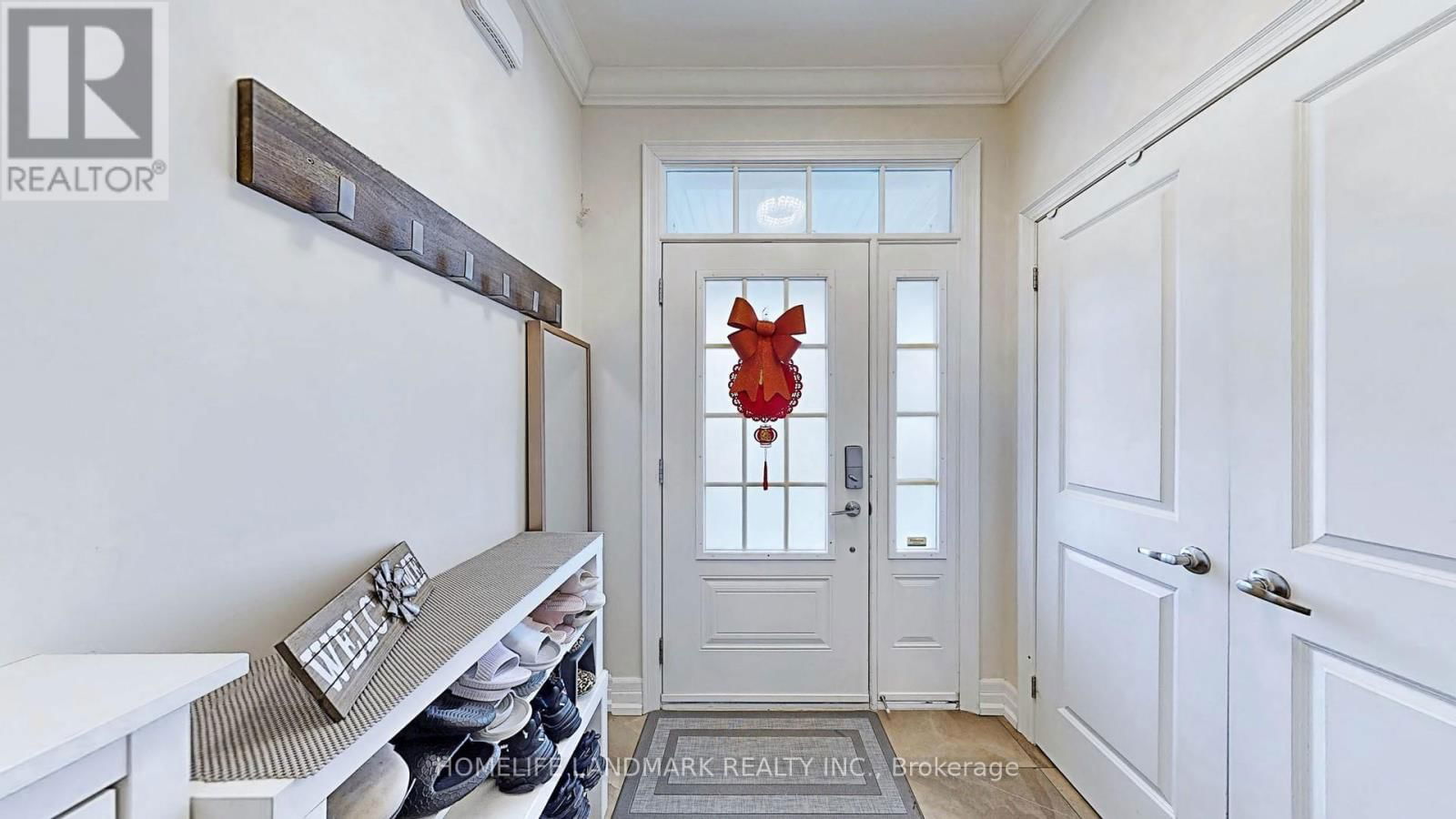 64 FOREST AVENUE Image 3