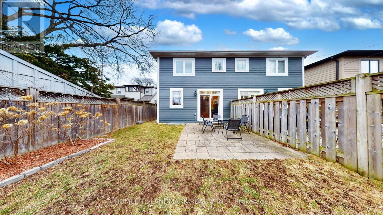64 FOREST AVENUE Image 37