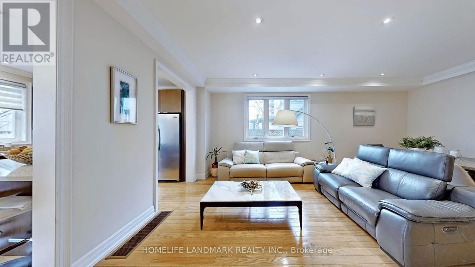64 FOREST AVENUE Image 5