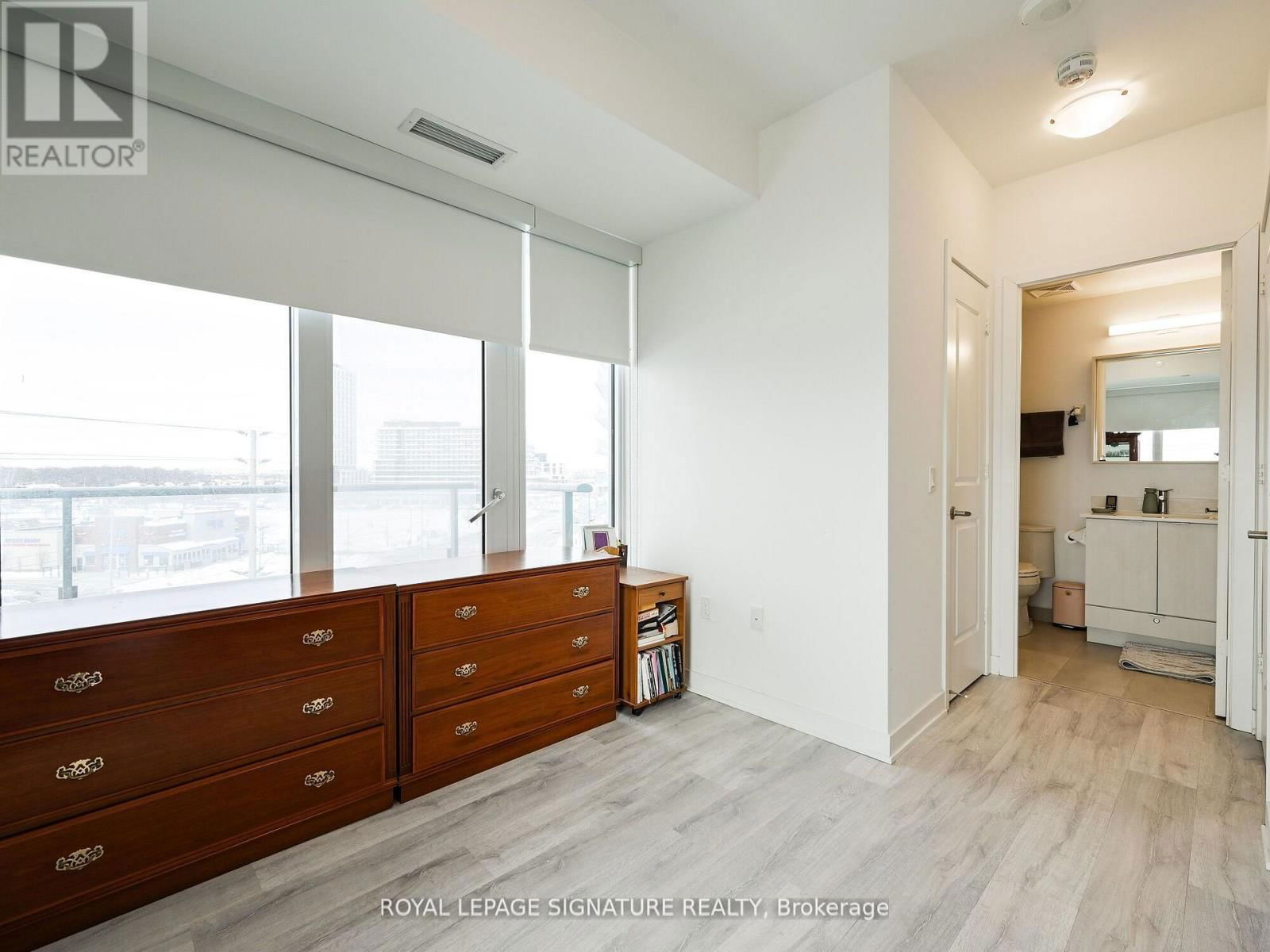 502B - 4655 METCALFE AVENUE Image 19
