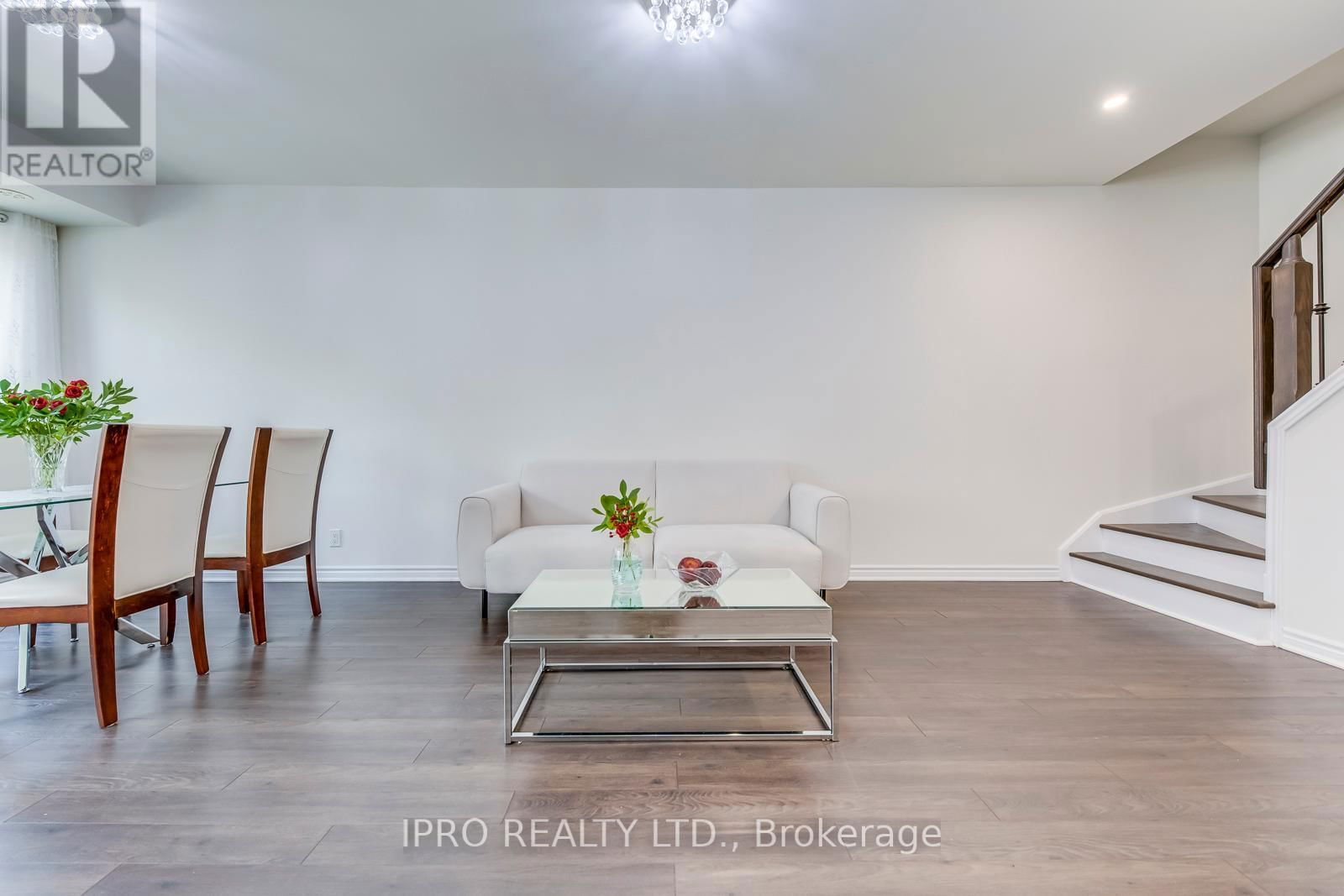 11 - 100 LONG BRANCH AVENUE Image 12