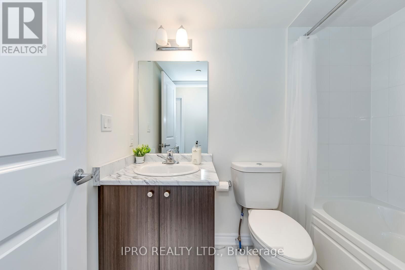 11 - 100 LONG BRANCH AVENUE Image 33