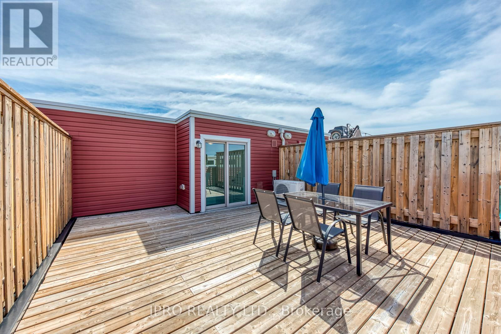 11 - 100 LONG BRANCH AVENUE Image 37