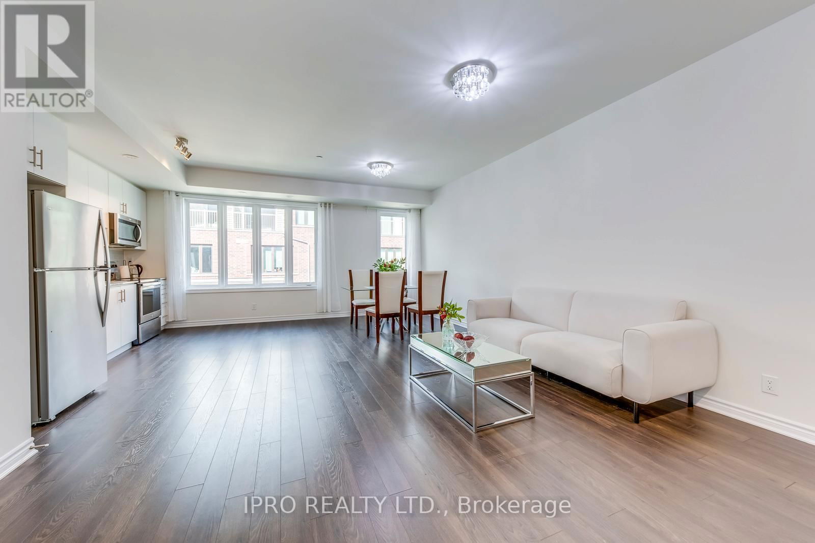 11 - 100 LONG BRANCH AVENUE Image 8