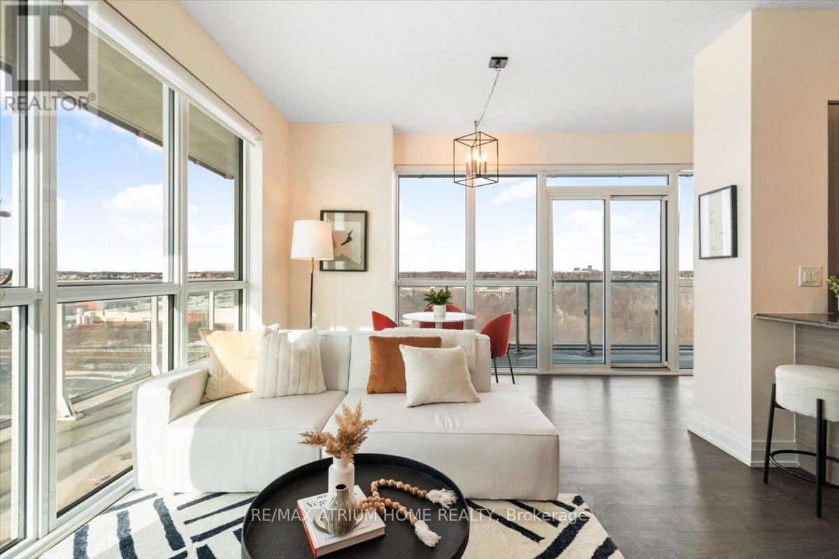 1111 - 65 SPEERS ROAD Image 10