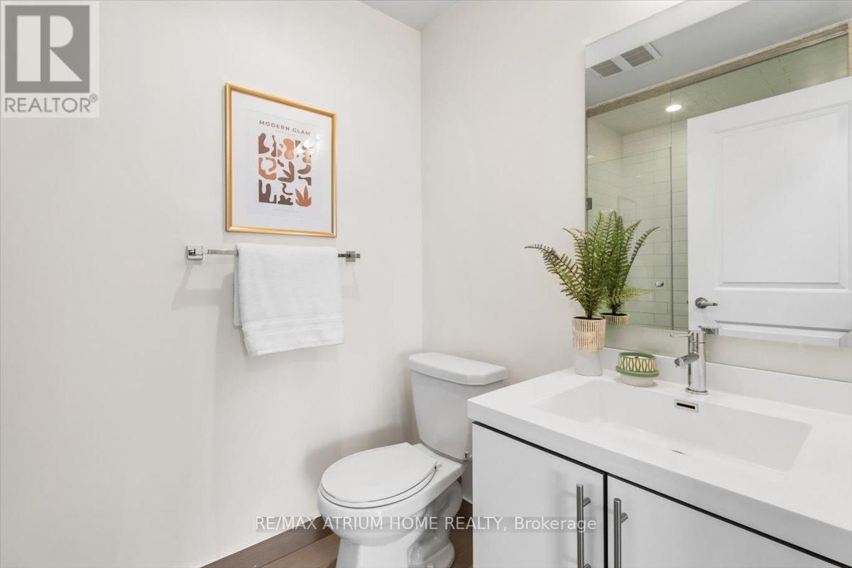 1111 - 65 SPEERS ROAD Image 29