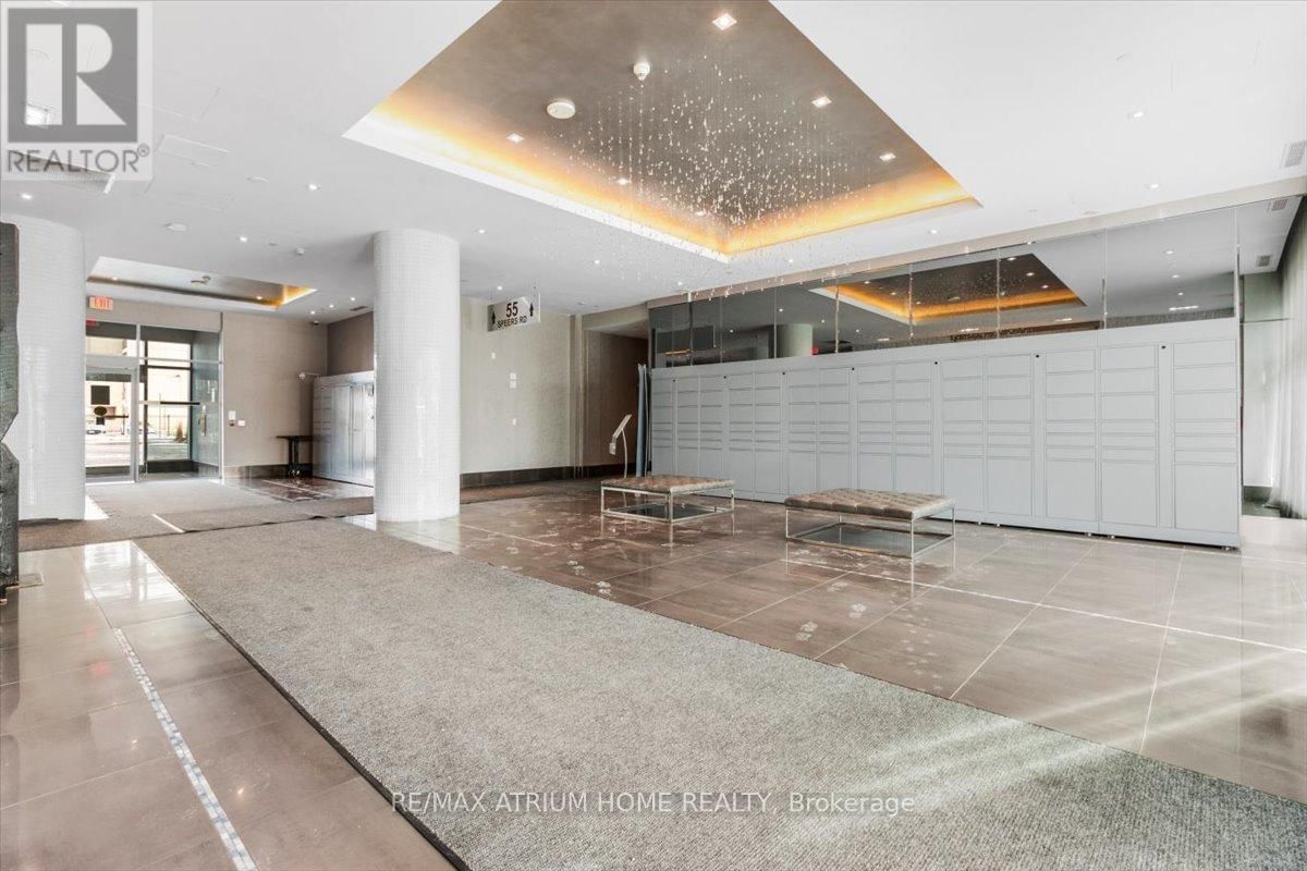 1111 - 65 SPEERS ROAD Image 40
