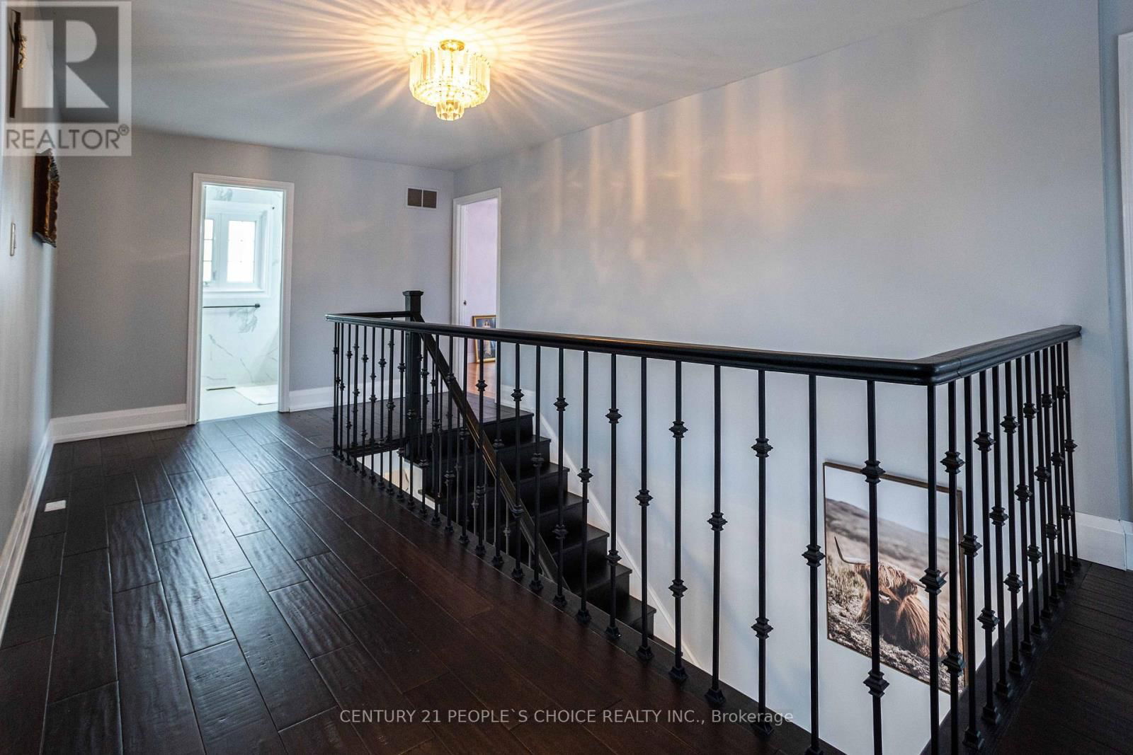 32 MADRID CRESCENT Image 22