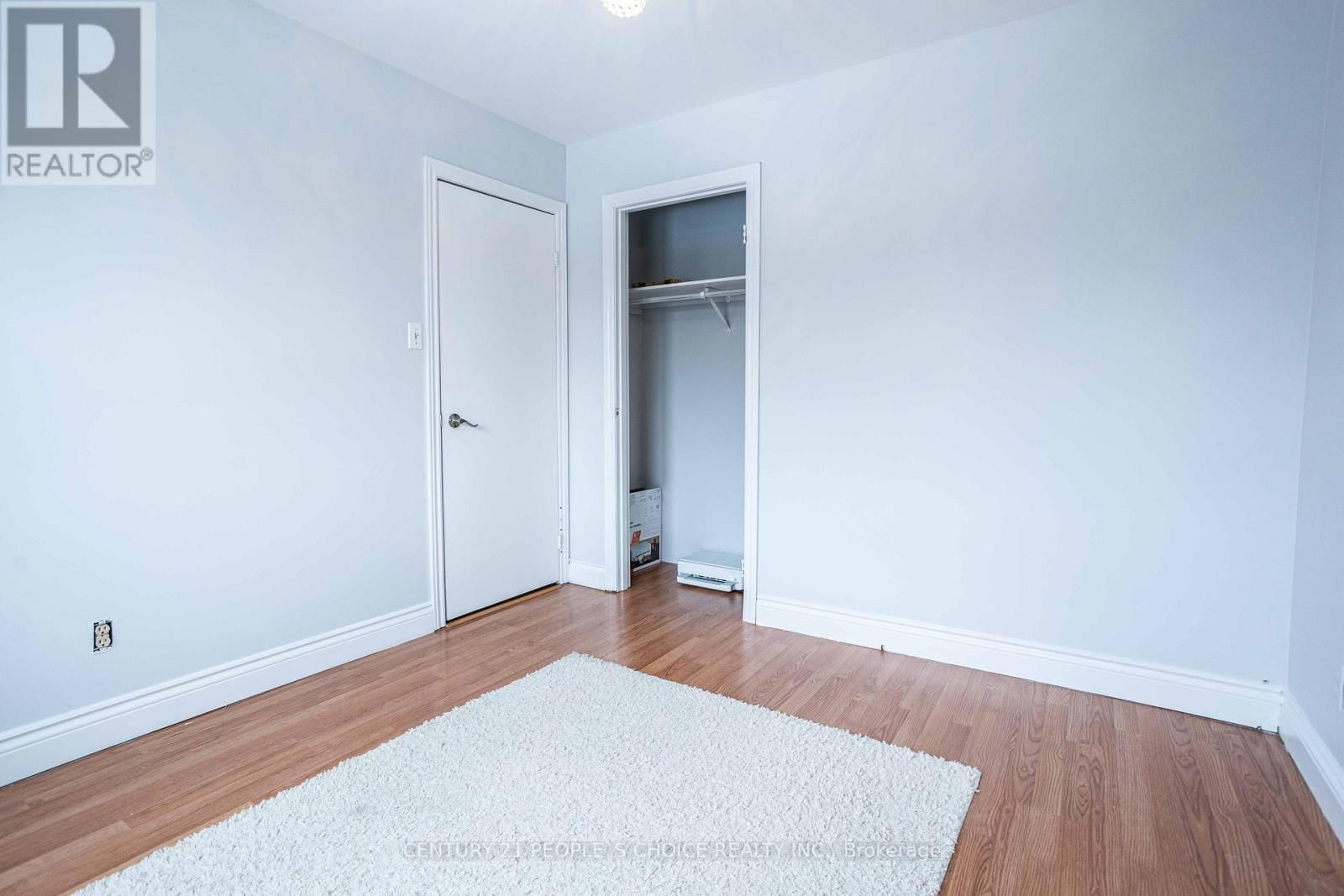32 MADRID CRESCENT Image 34