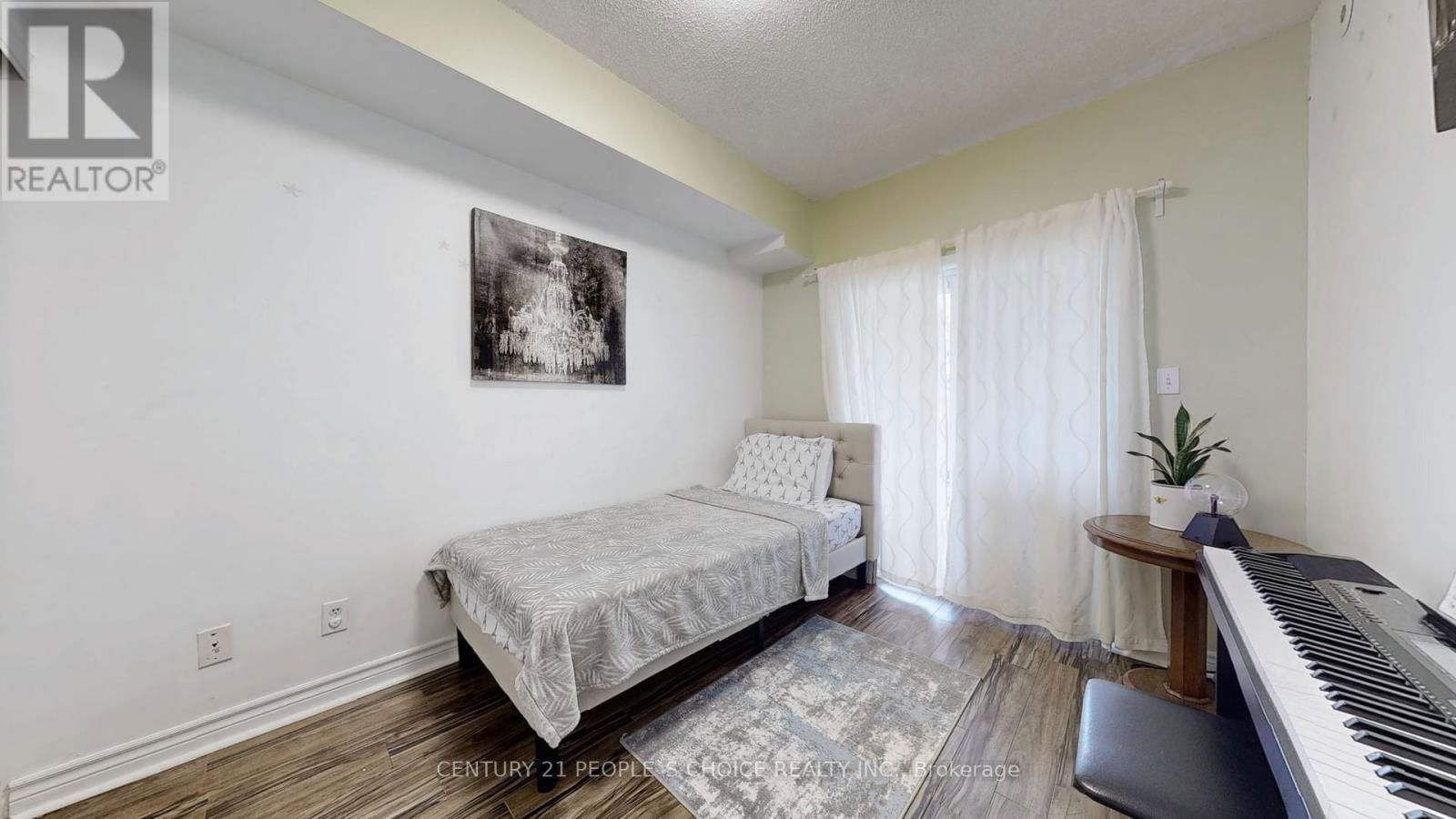 1031 - 3039 FINCH AVENUE WEST Image 21