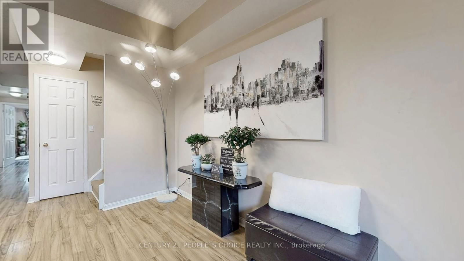 1031 - 3039 FINCH AVENUE WEST Image 8