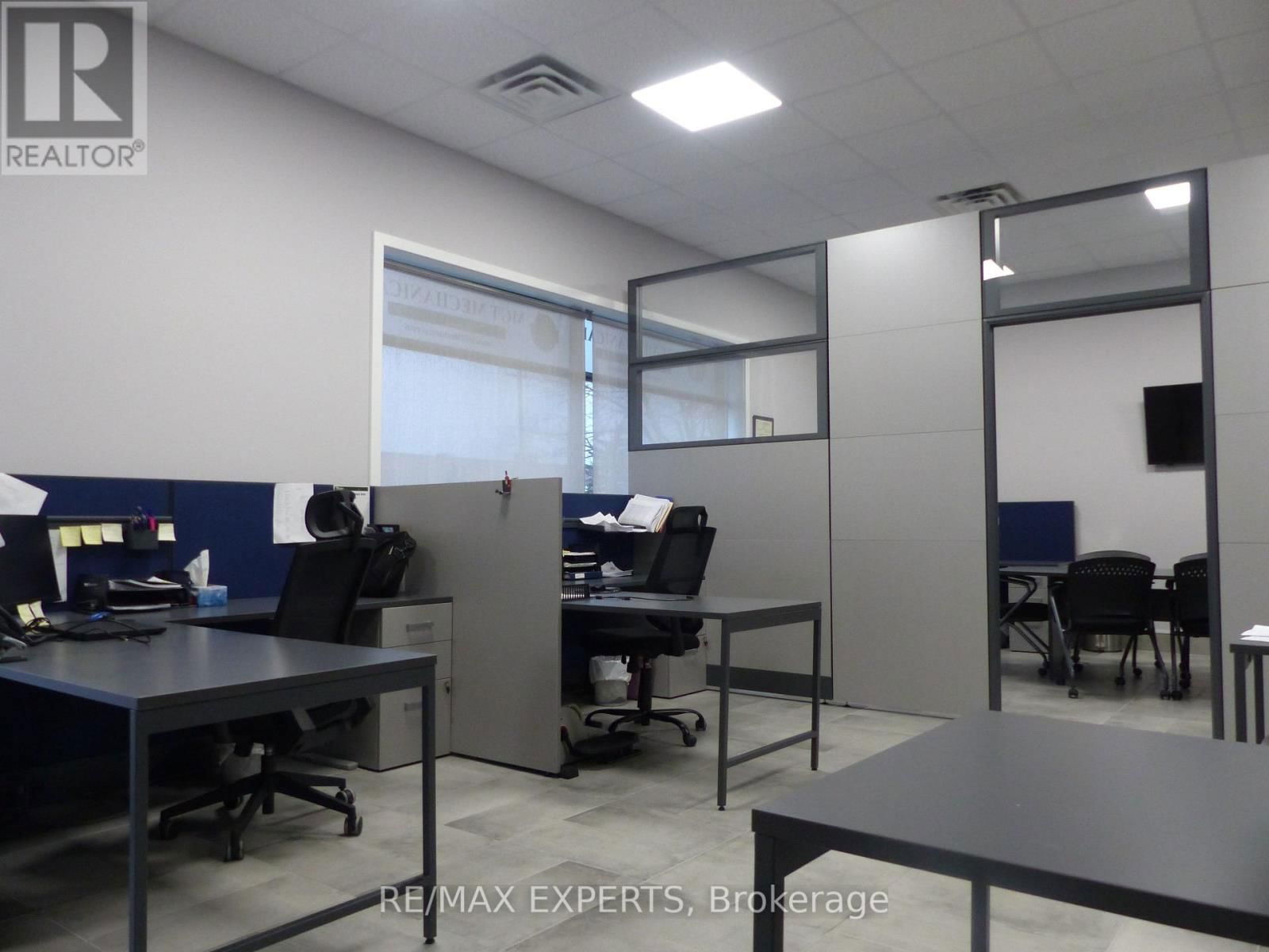 13 - 2 MARCONI COURT Image 6