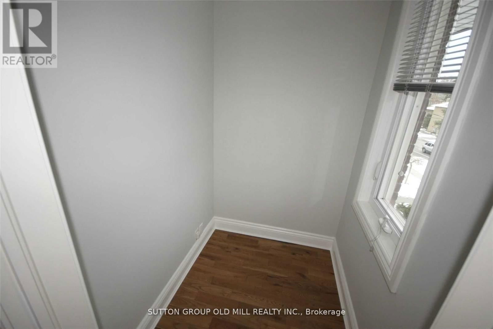 112 STEPHEN DRIVE Image 16
