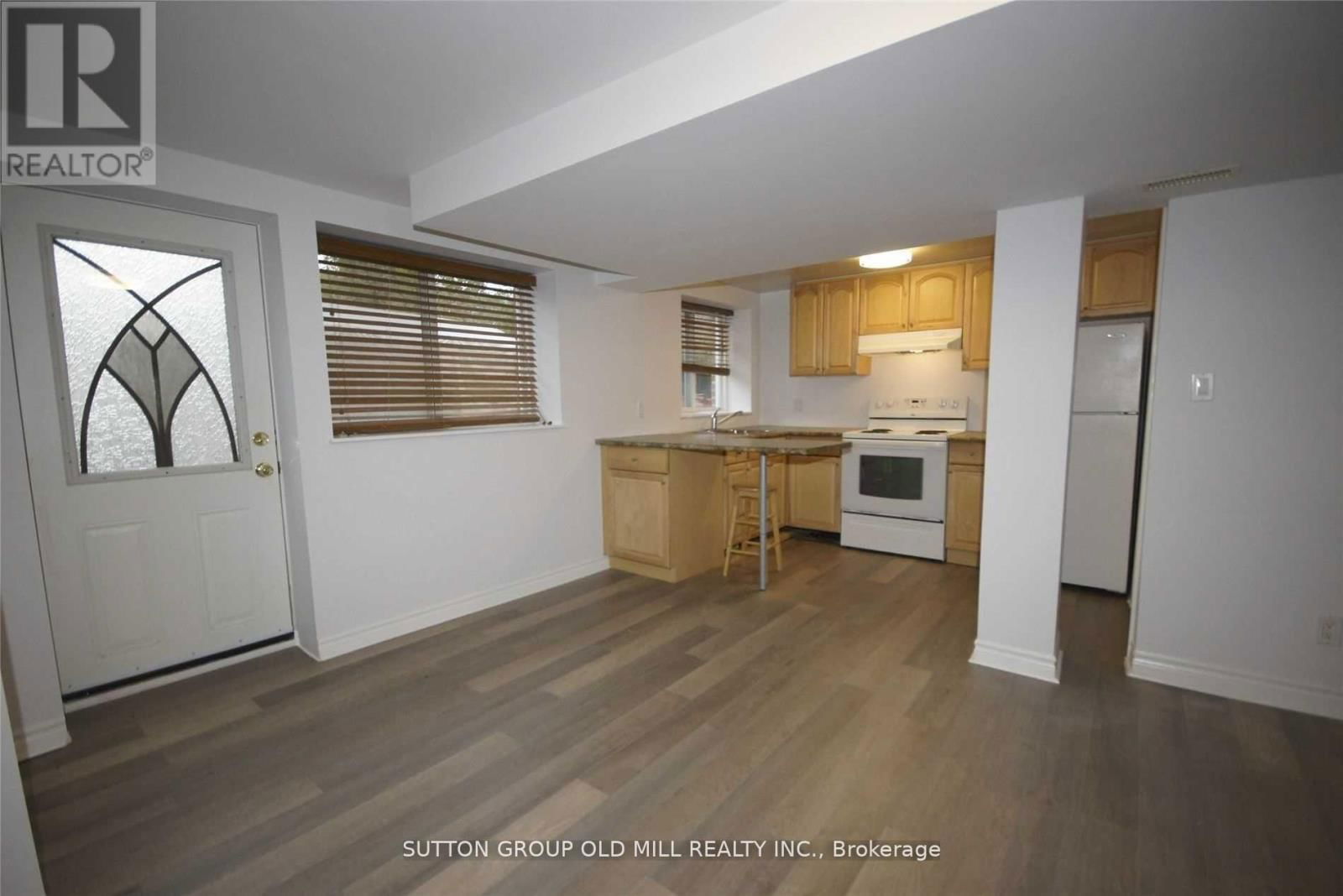 112 STEPHEN DRIVE Image 23