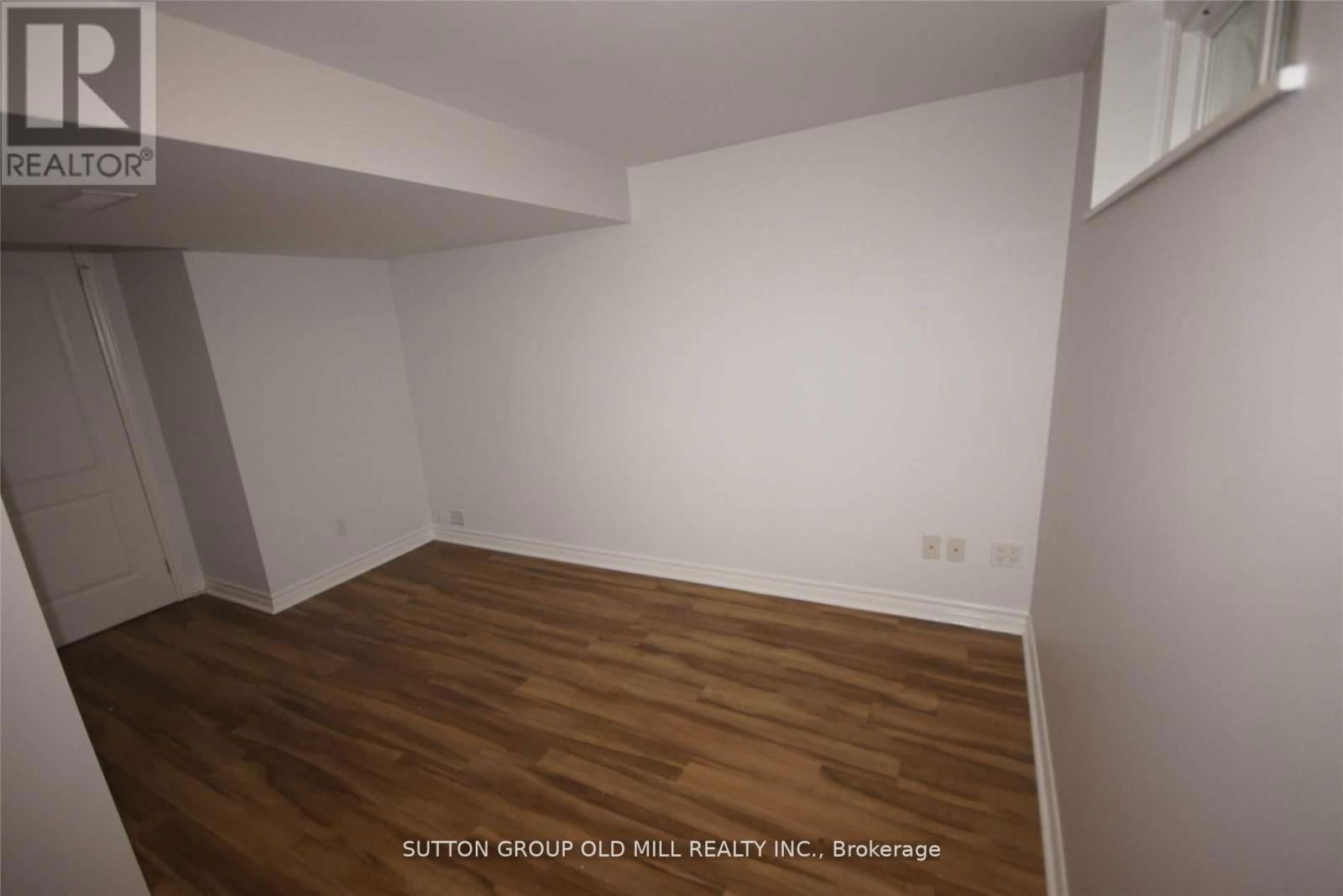 112 STEPHEN DRIVE Image 25