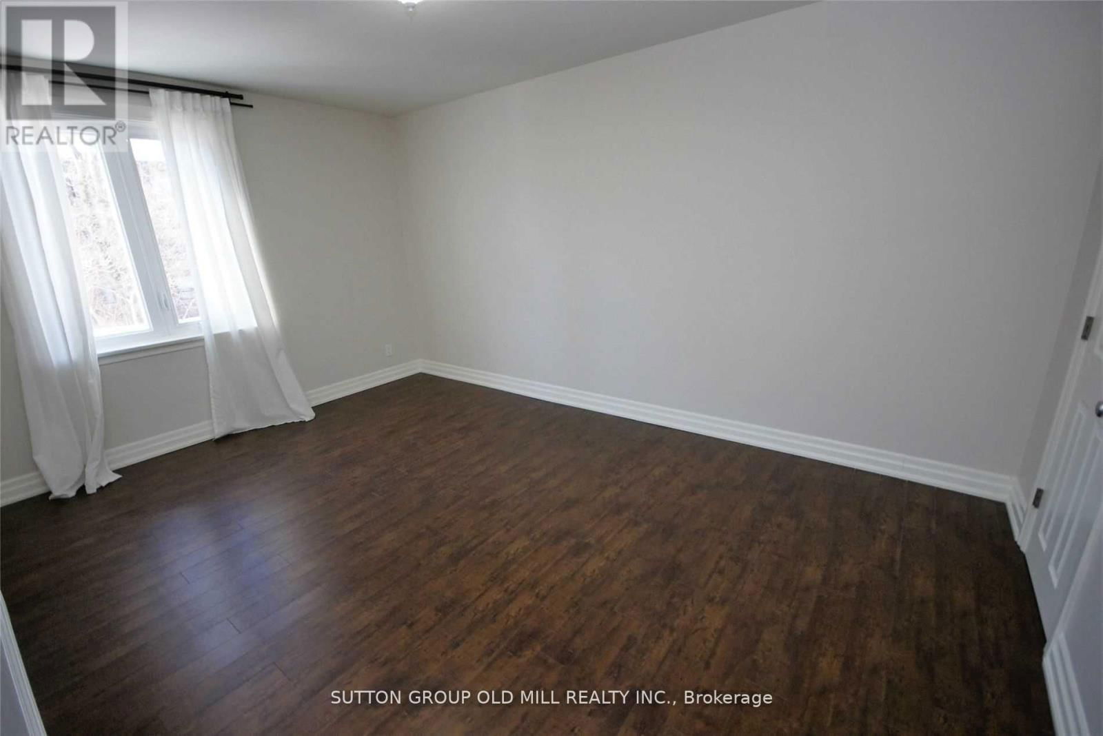 112 STEPHEN DRIVE Image 4