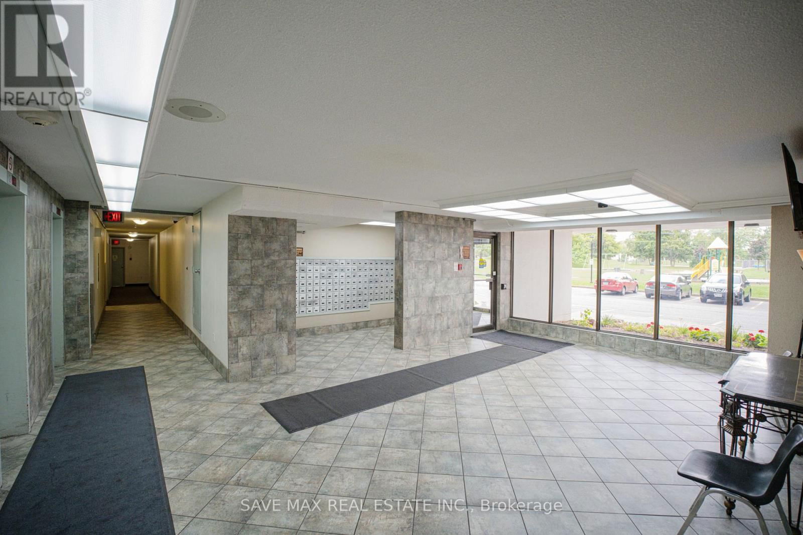 904 - 17 KNIGHTSBRIDGE ROAD Image 28