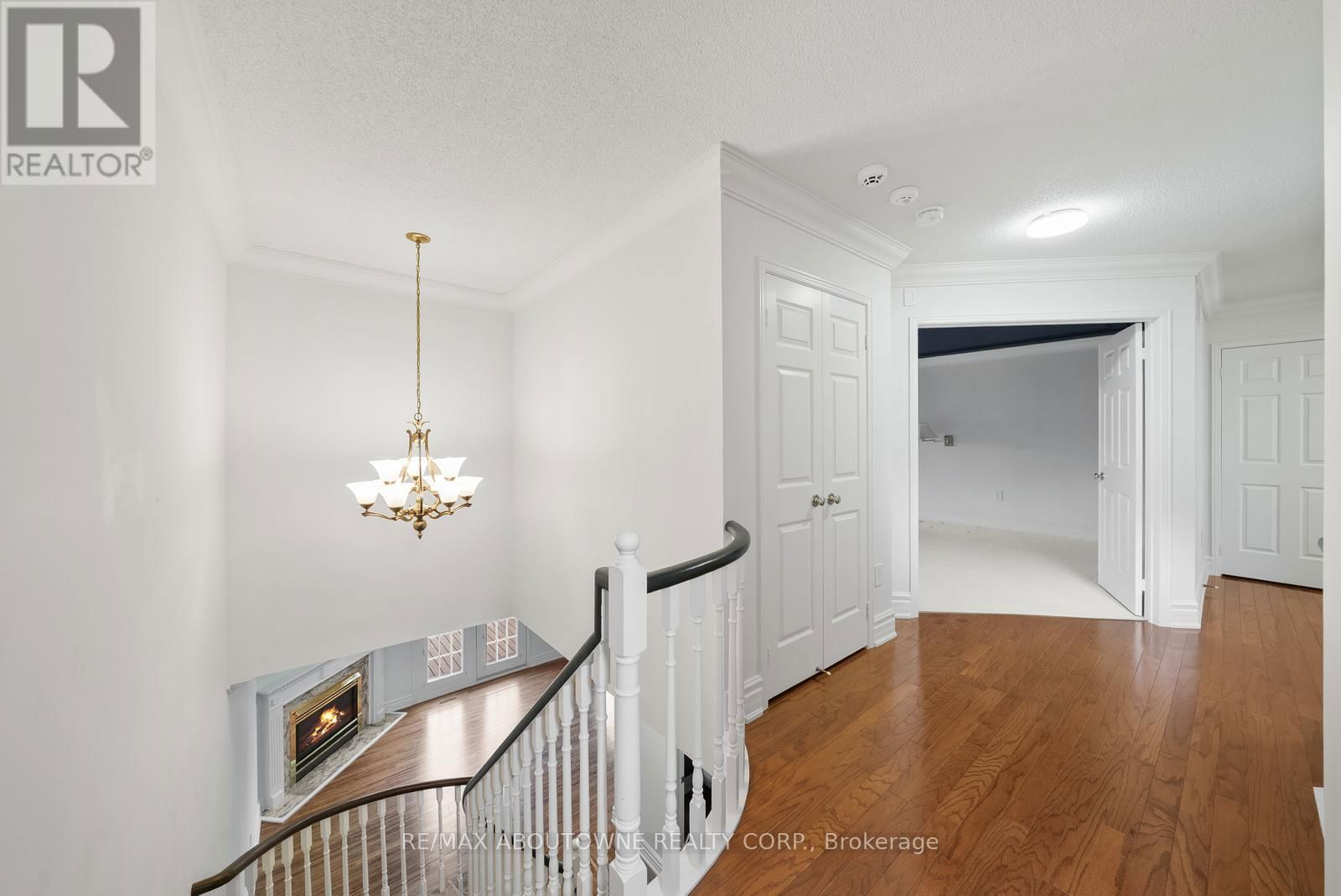 12 - 2165 COUNTRY CLUB DRIVE Image 22
