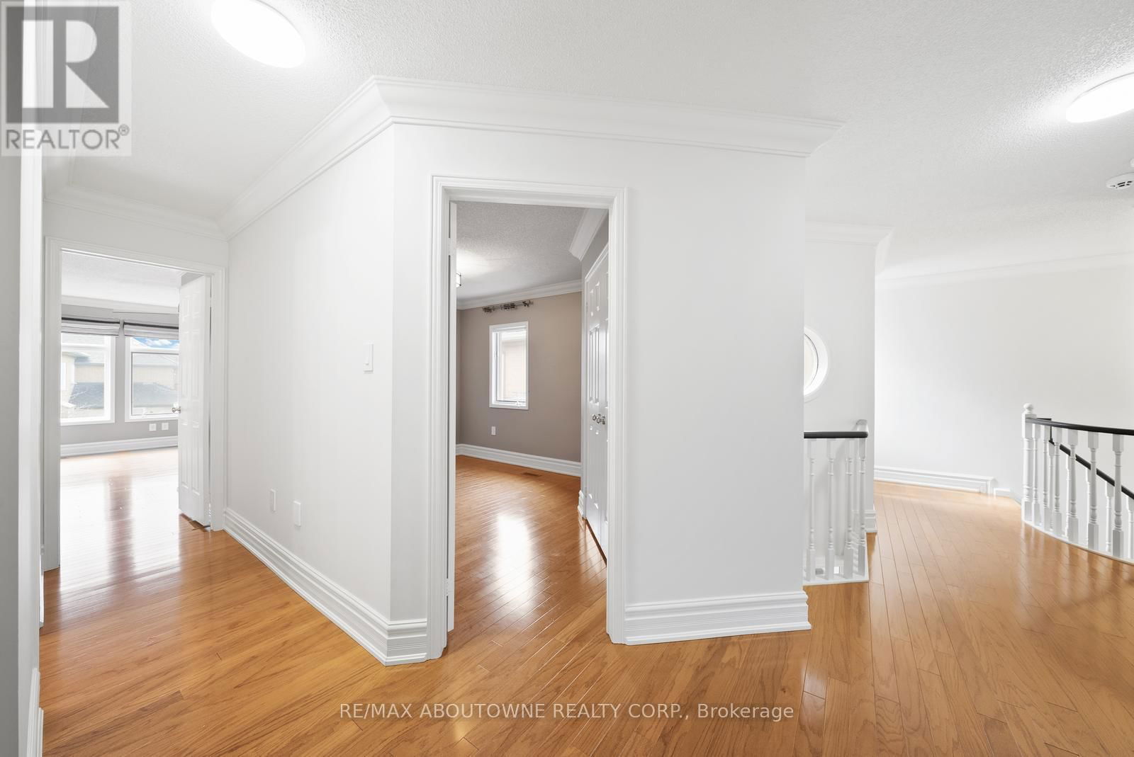 12 - 2165 COUNTRY CLUB DRIVE Image 33