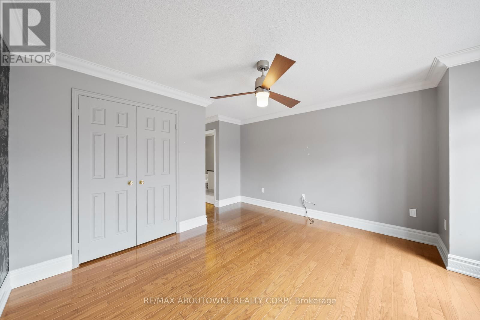 12 - 2165 COUNTRY CLUB DRIVE Image 38