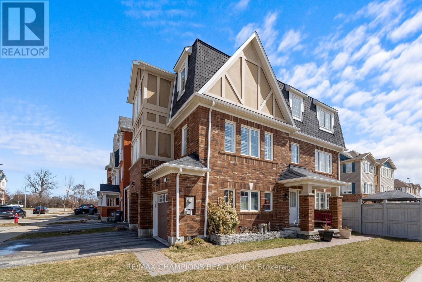 237 DRINKWATER ROAD Image 1