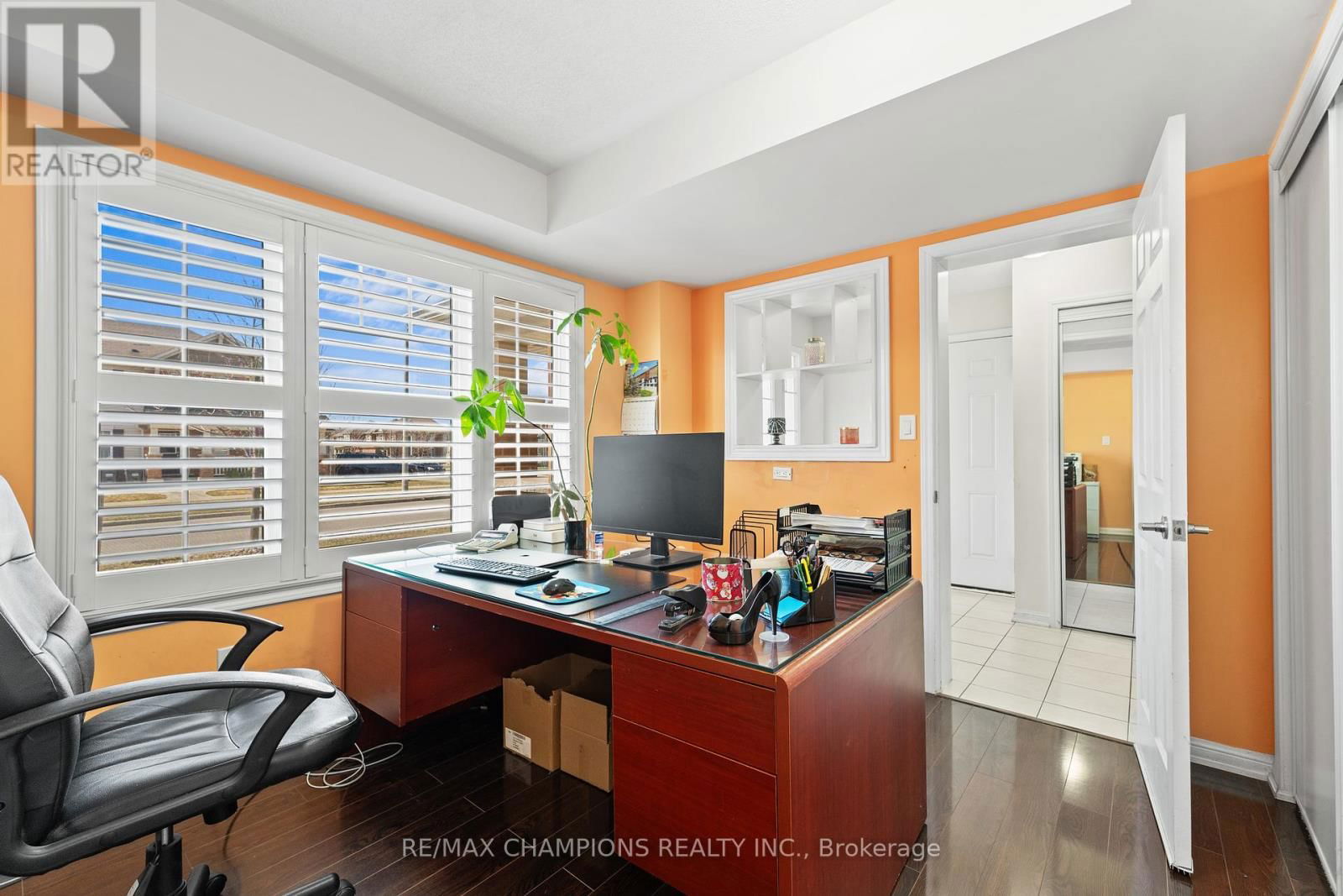 237 DRINKWATER ROAD Image 31