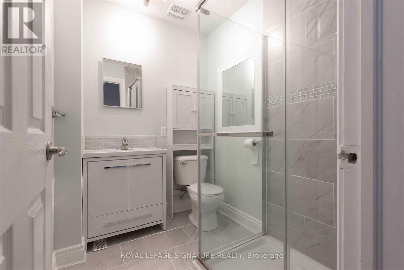 Main - 428A GILBERT AVENUE Image 14