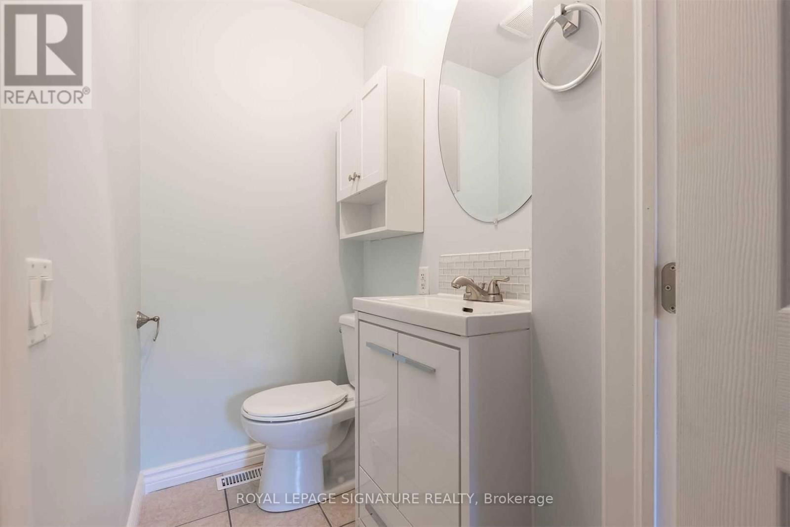 Main - 428A GILBERT AVENUE Image 17