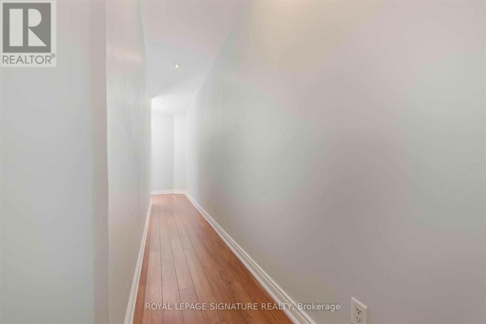 Main - 428A GILBERT AVENUE Image 19