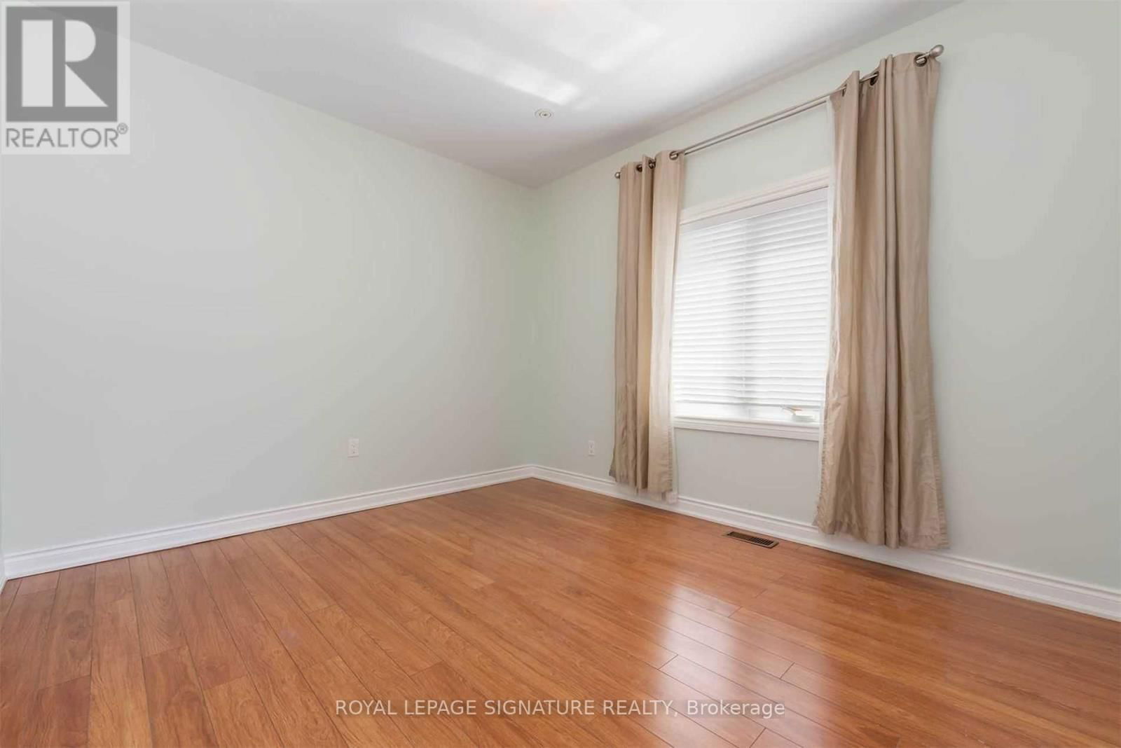 Main - 428A GILBERT AVENUE Image 21