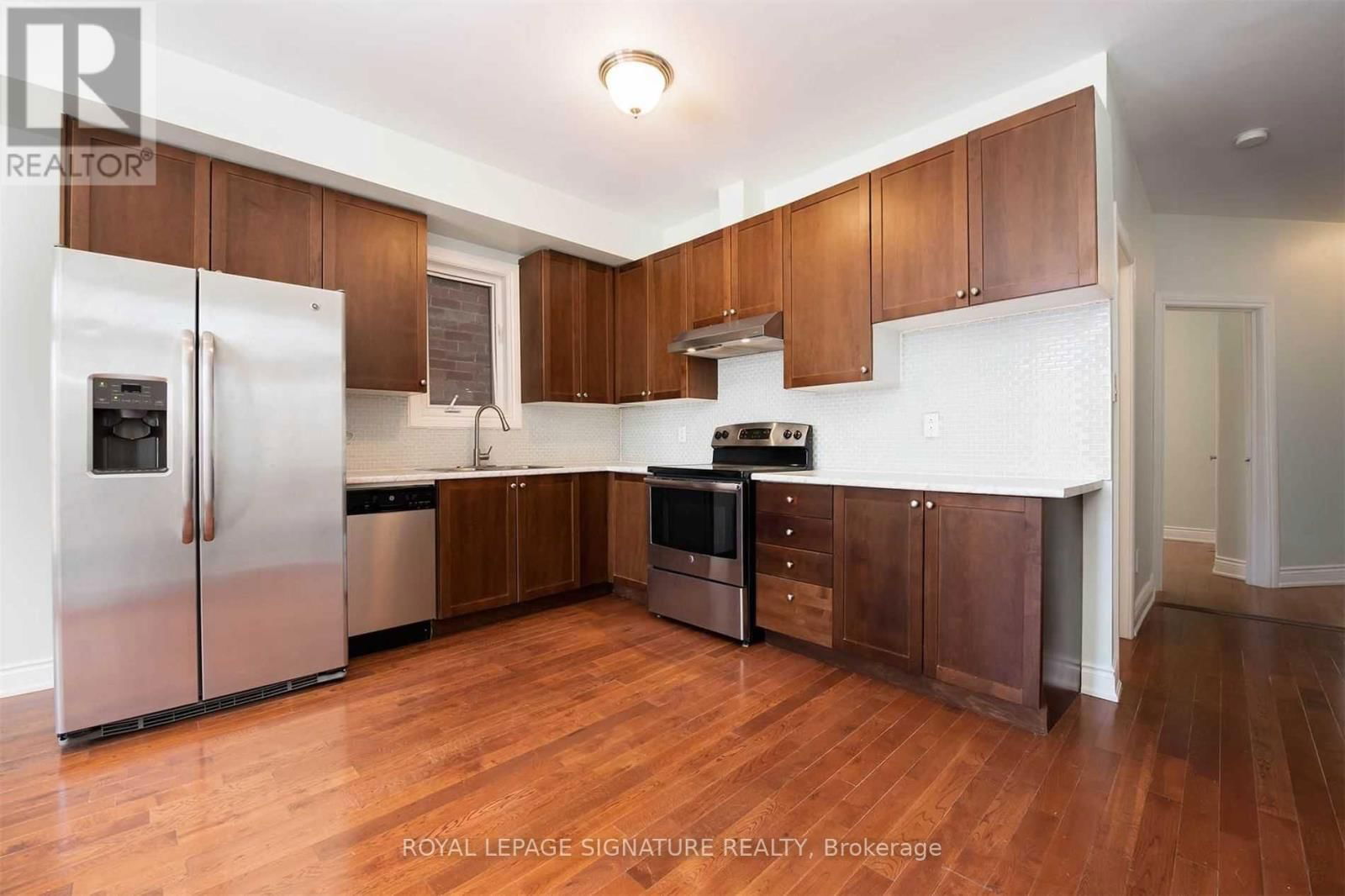 Main - 428A GILBERT AVENUE Image 9