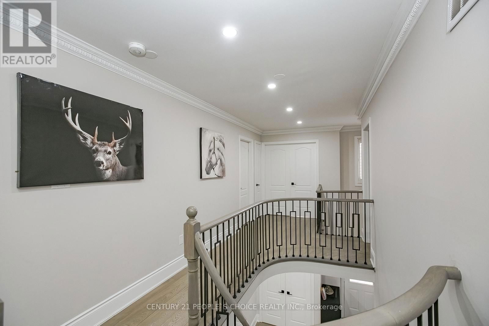 37 DEERGLEN DRIVE Image 22