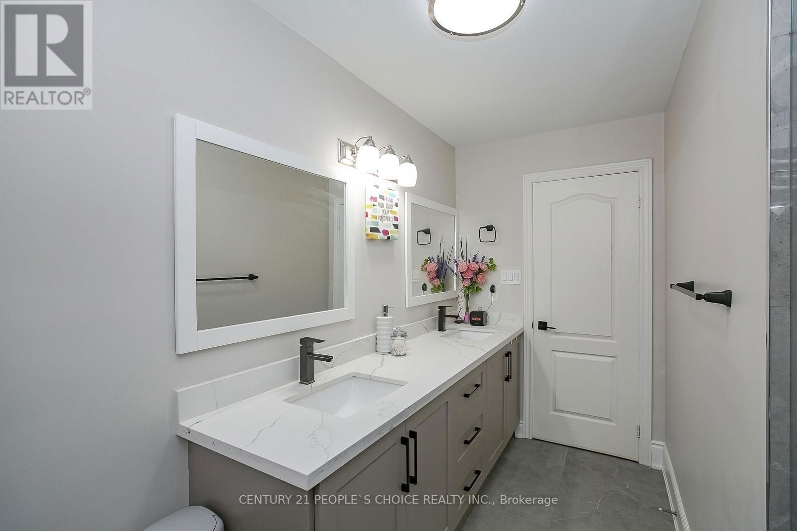 37 DEERGLEN DRIVE Image 28