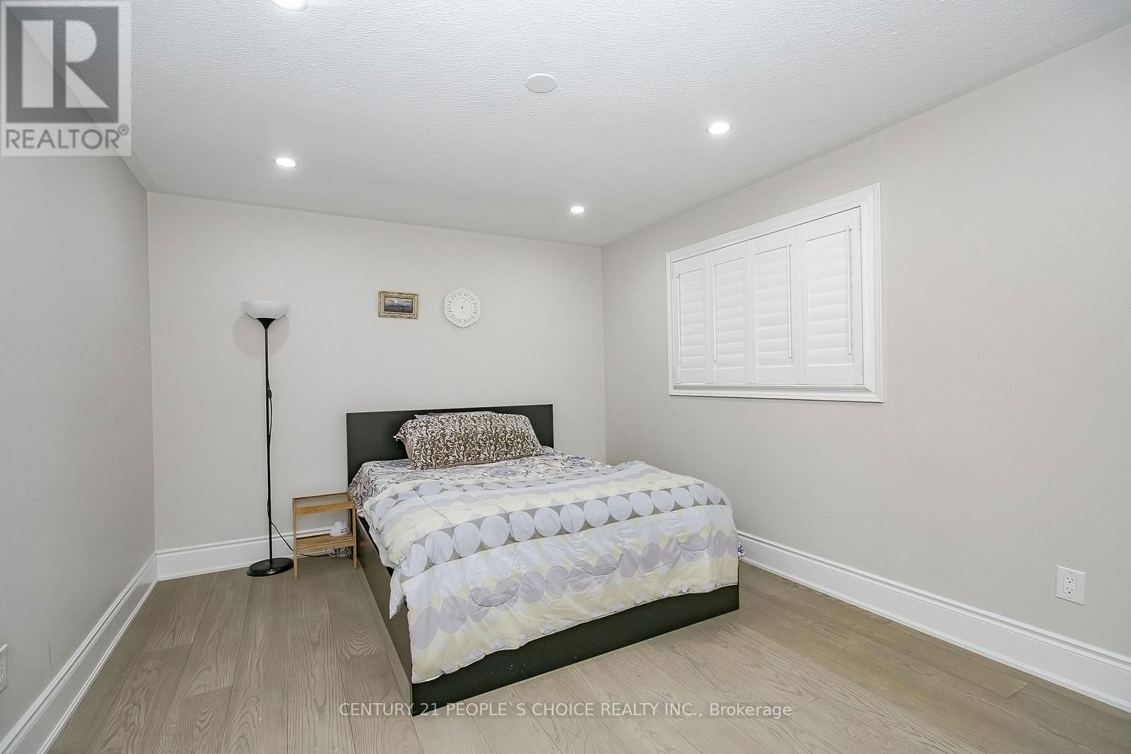 37 DEERGLEN DRIVE Image 29