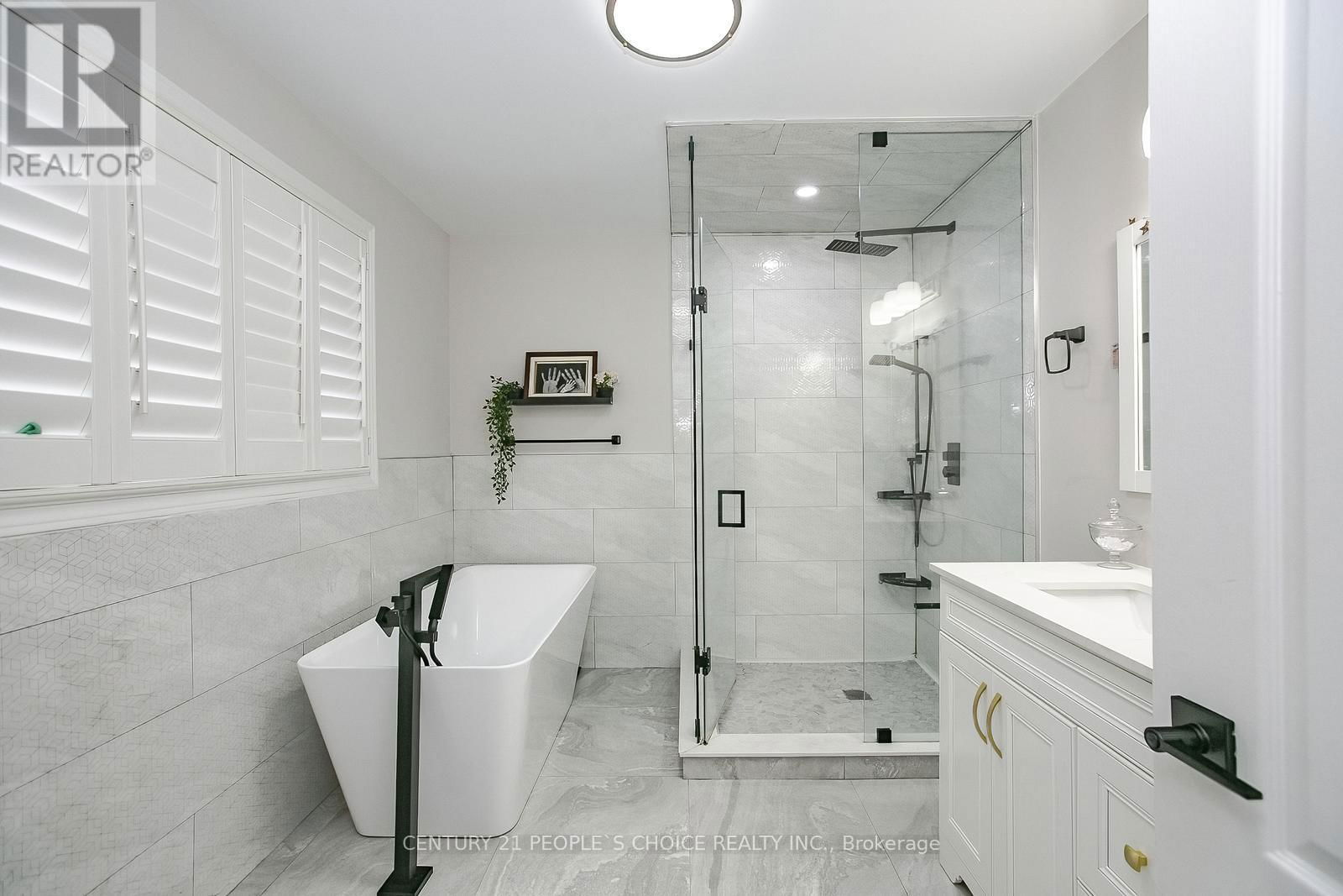 37 DEERGLEN DRIVE Image 35