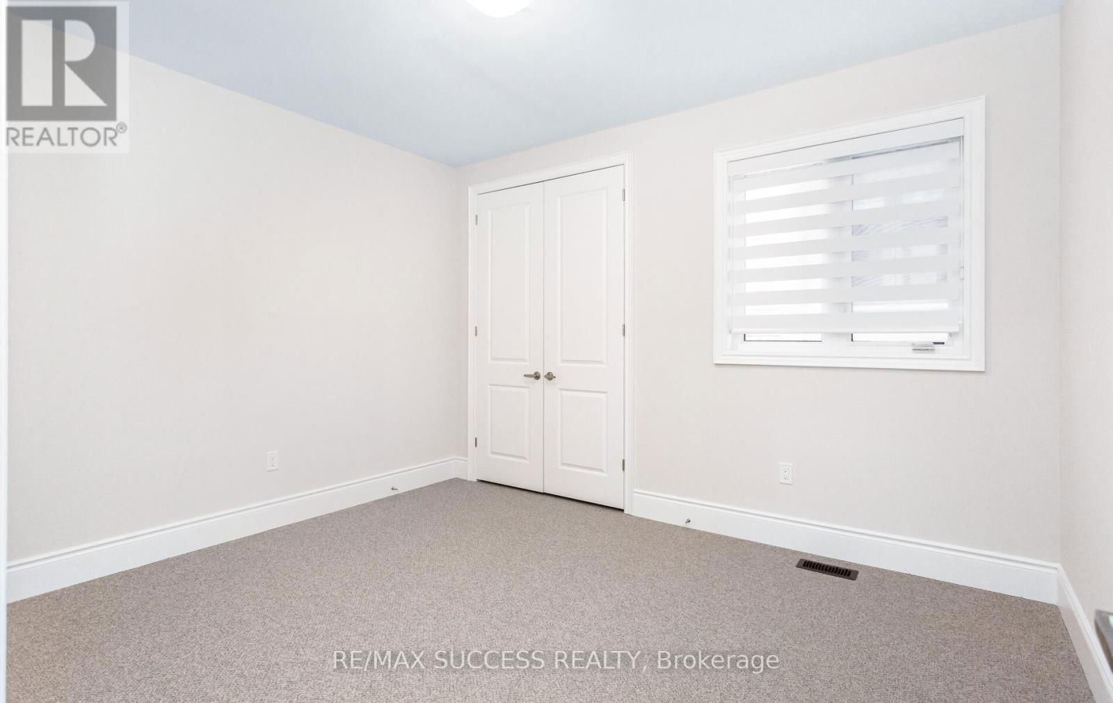 1323 PELICAN PASS PLACE NORTH Image 35