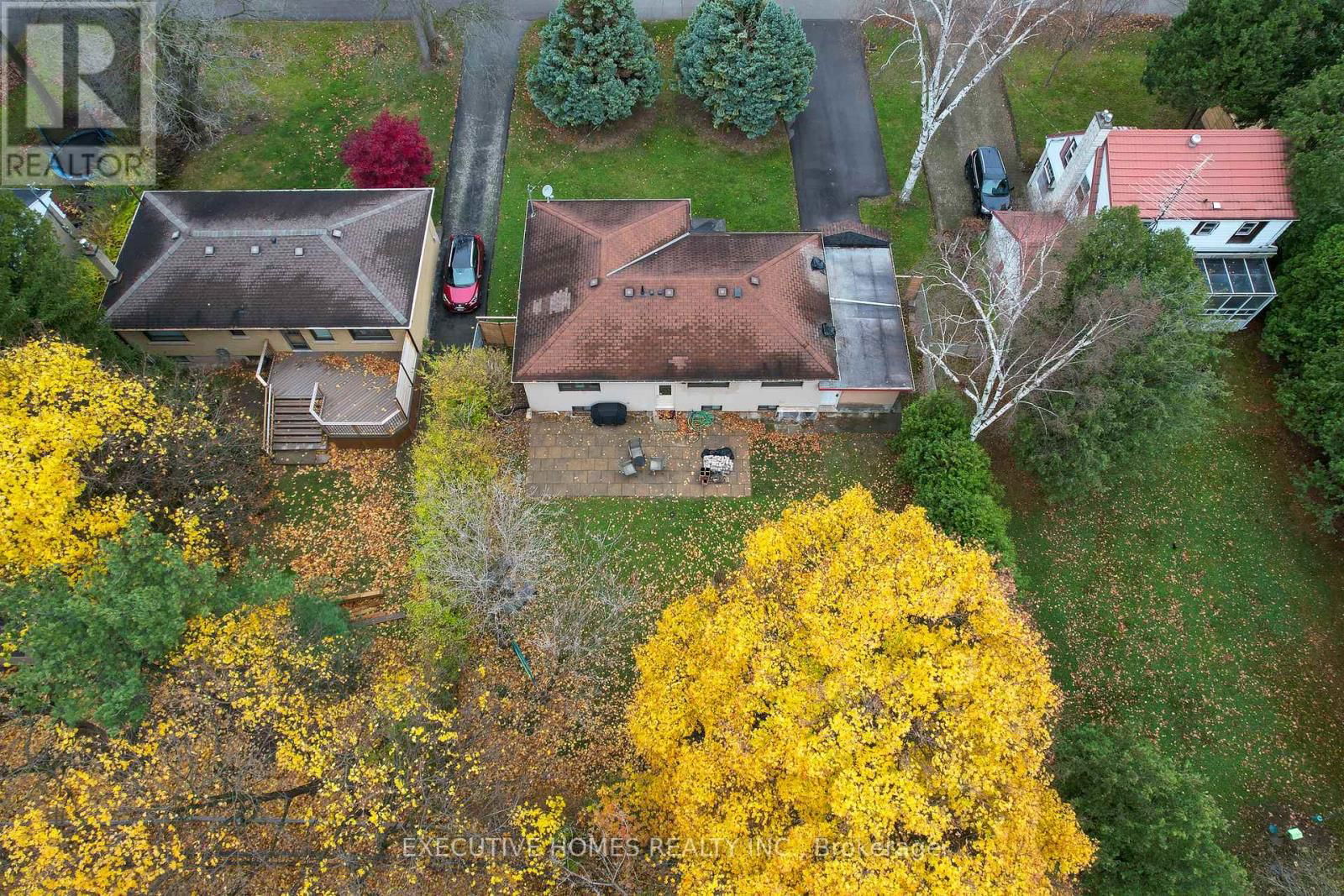 208 GLEN OAK DRIVE Image 45