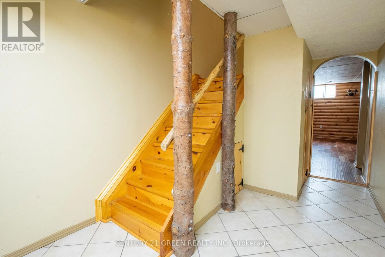 26 - 26 CARISBROOKE COURT Image 24