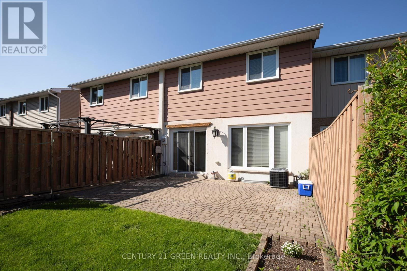 26 - 26 CARISBROOKE COURT Image 30