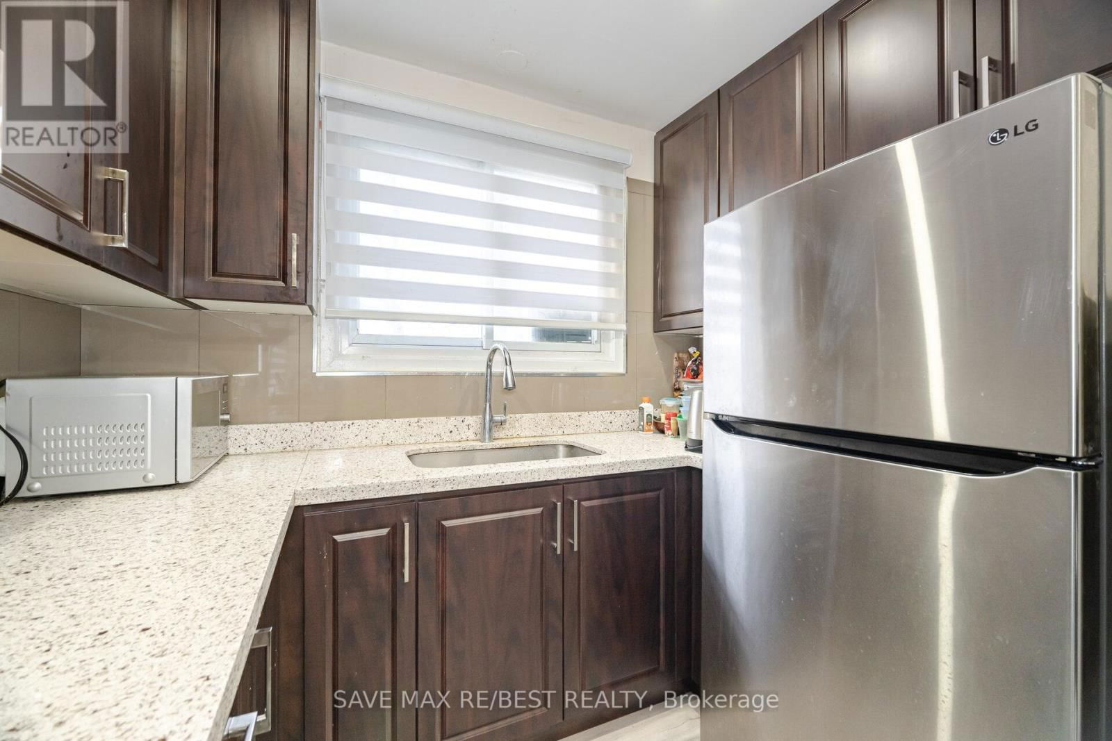 29 BROOKMERE ROAD Image 12
