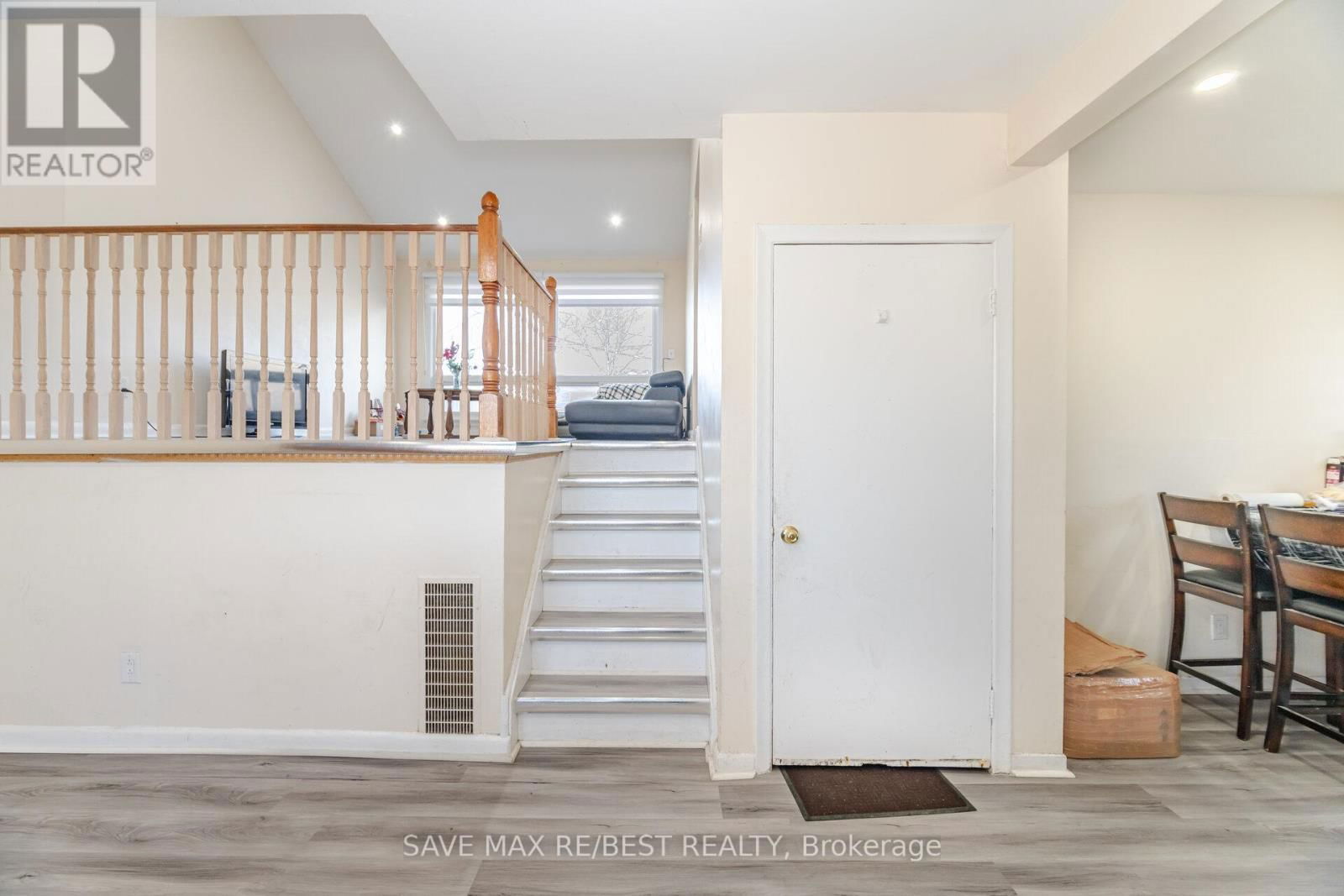 29 BROOKMERE ROAD Image 14