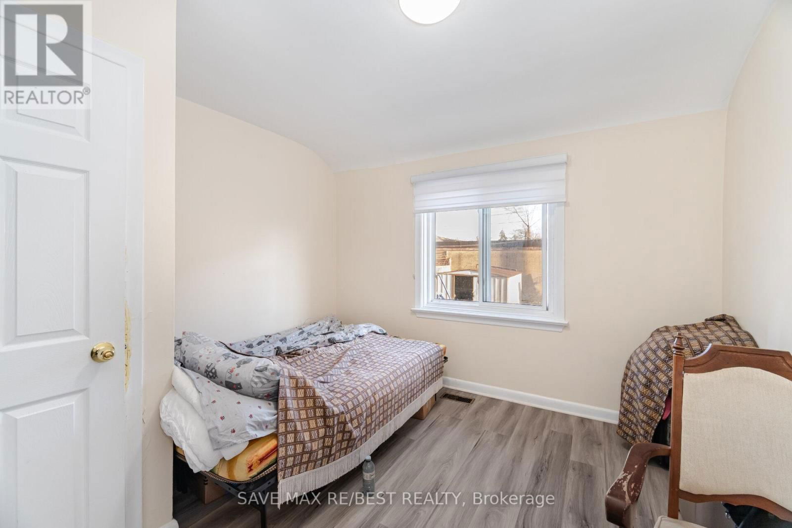 29 BROOKMERE ROAD Image 19