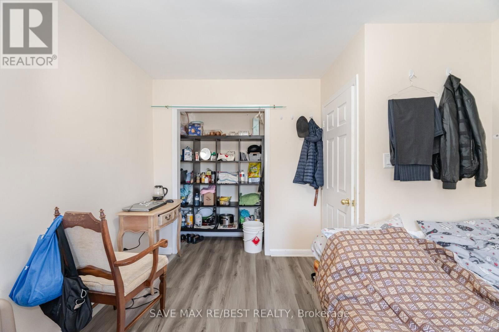 29 BROOKMERE ROAD Image 20