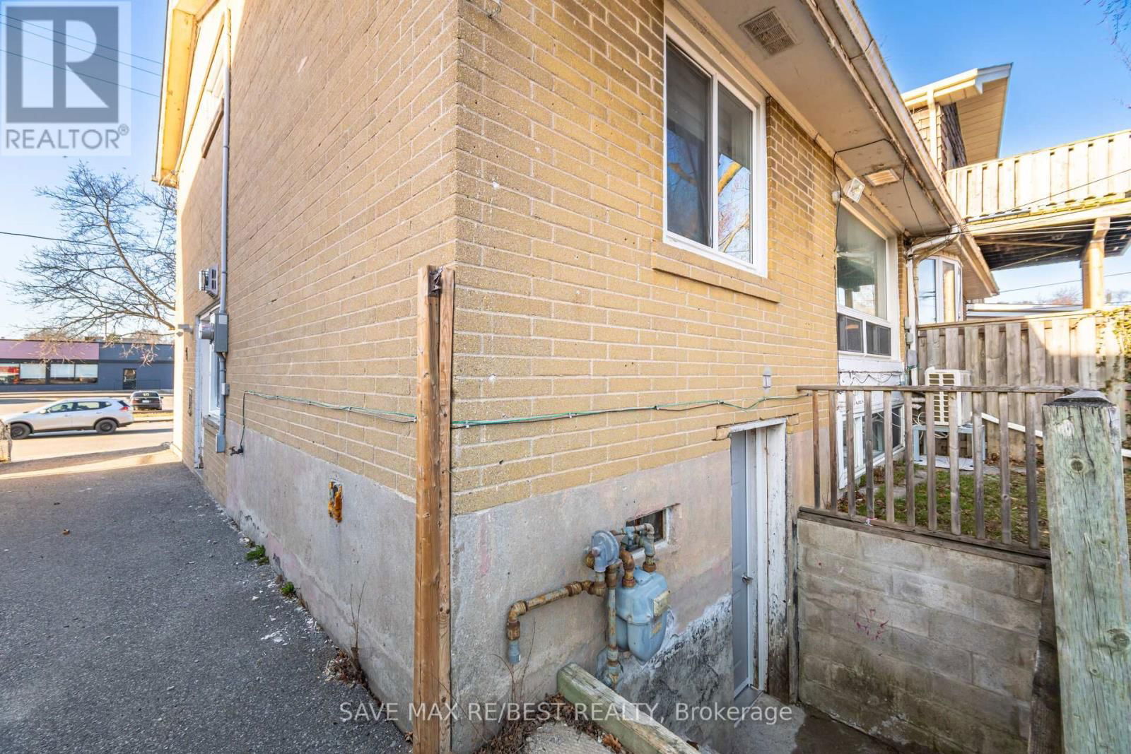 29 BROOKMERE ROAD Image 38