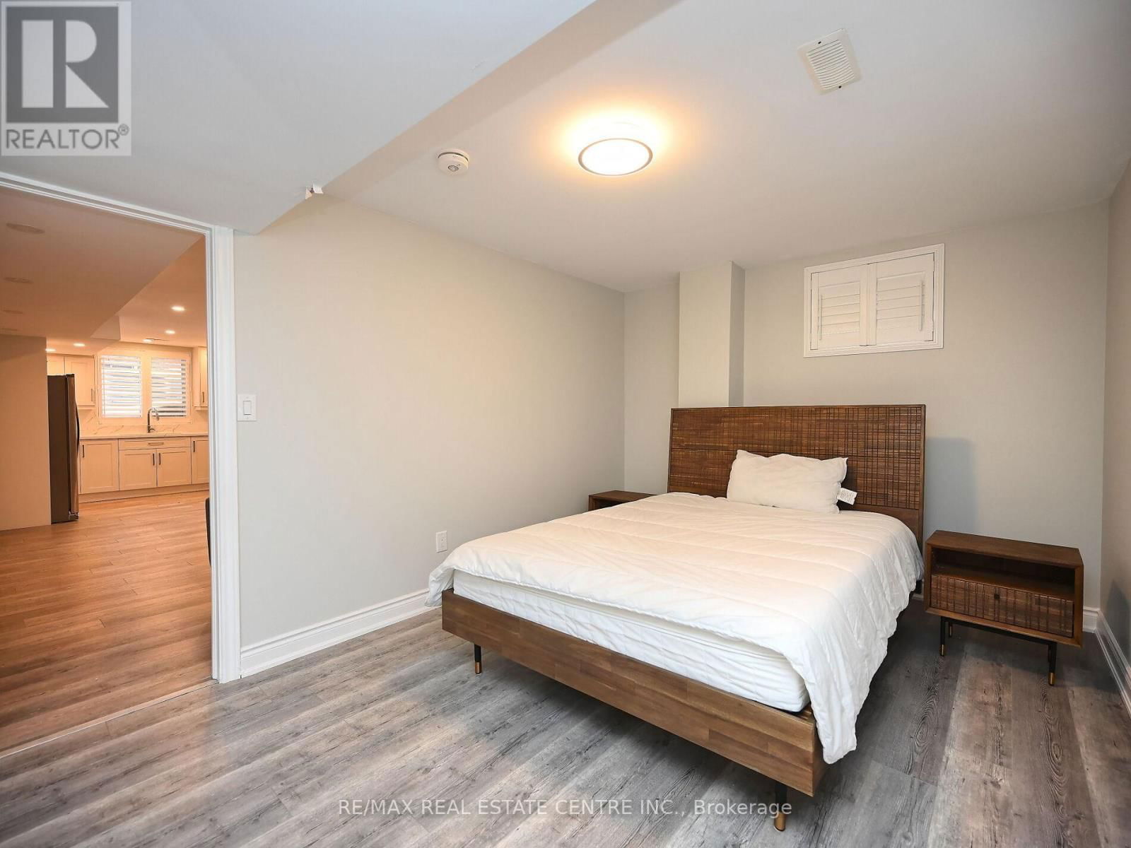 171 BELMORE COURT Image 44