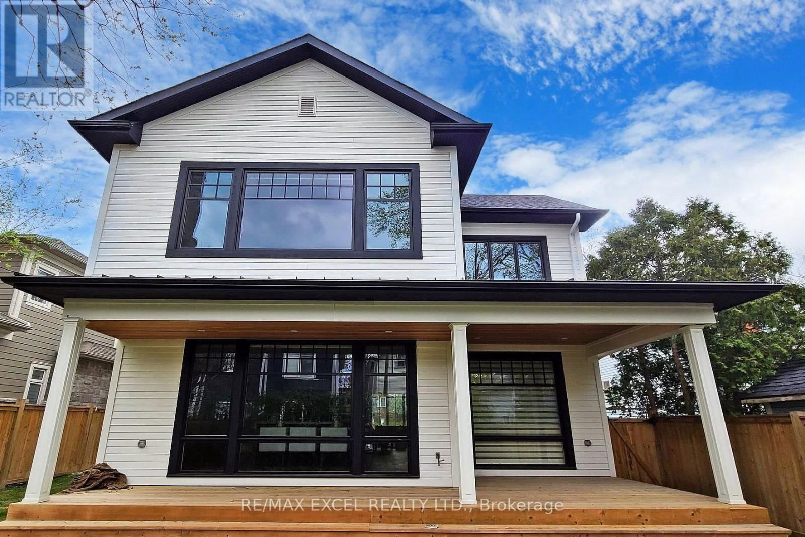 430 REYNOLDS STREET Image 33