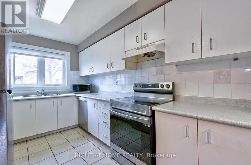 Tertiary Property View