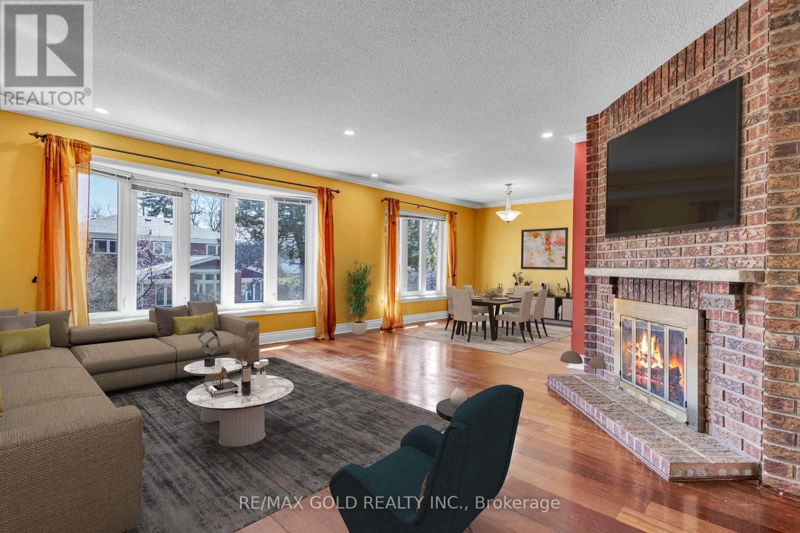 17 MANSION STREET Image 10