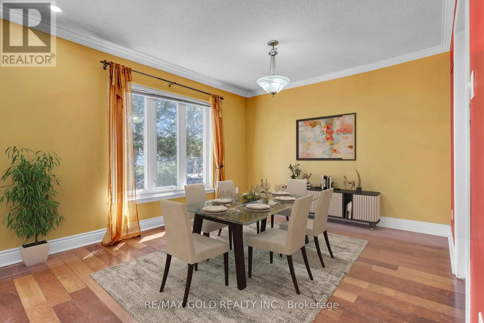 17 MANSION STREET Image 16